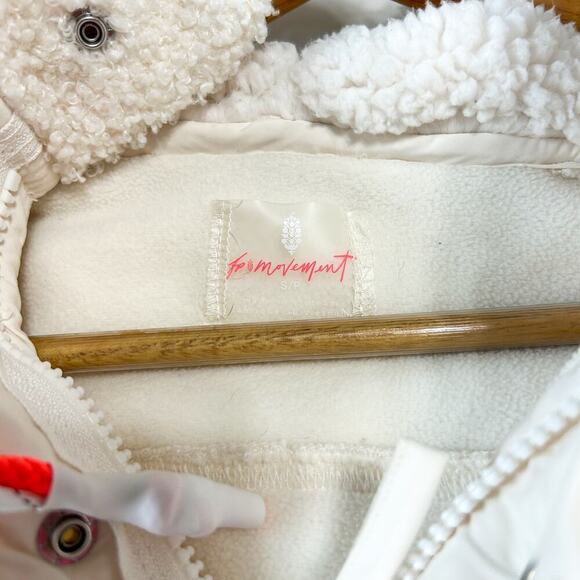 Free People FP Movement Was She Fuzzy Sherpa White Cream Hoodie Pullover Sz S - Picture 8 of 12